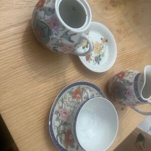 Floral Porcelain vintage Tea Set